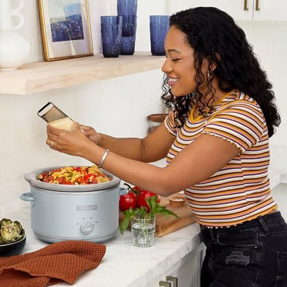 4.5 Quart Manual Slow Cooker – Macaroon Blue - Curated Catalog T9